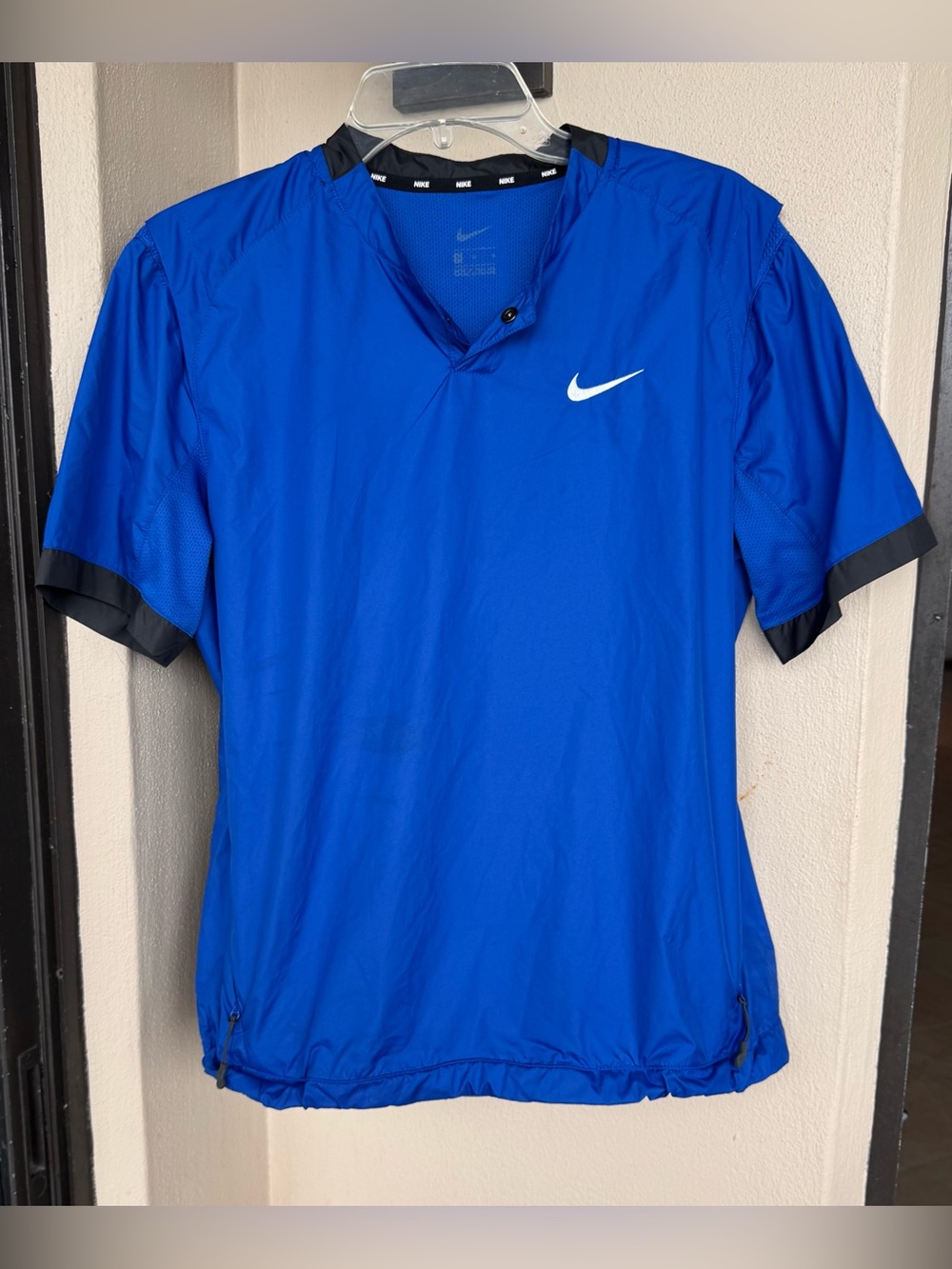 Nike Softball Lightweight Short Sleeve Pullover Wind Jacket Royal Blue Medium